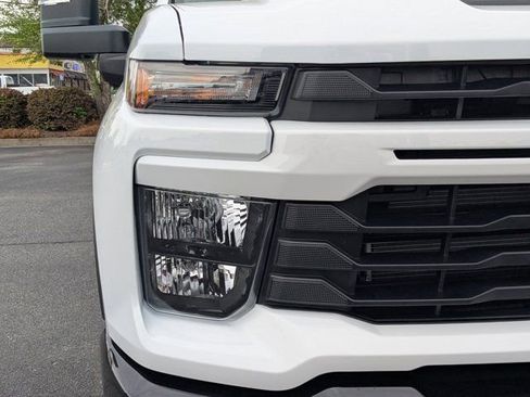 New 2026 Chevrolet Silverado 2500 Custom w/ Custom Value Package AWD/4WD image 10