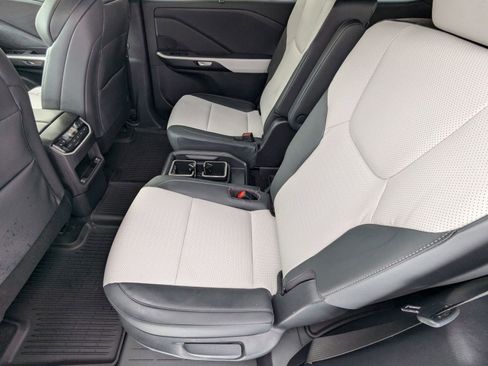 New 2026 Lexus TX 500h AWD image 20