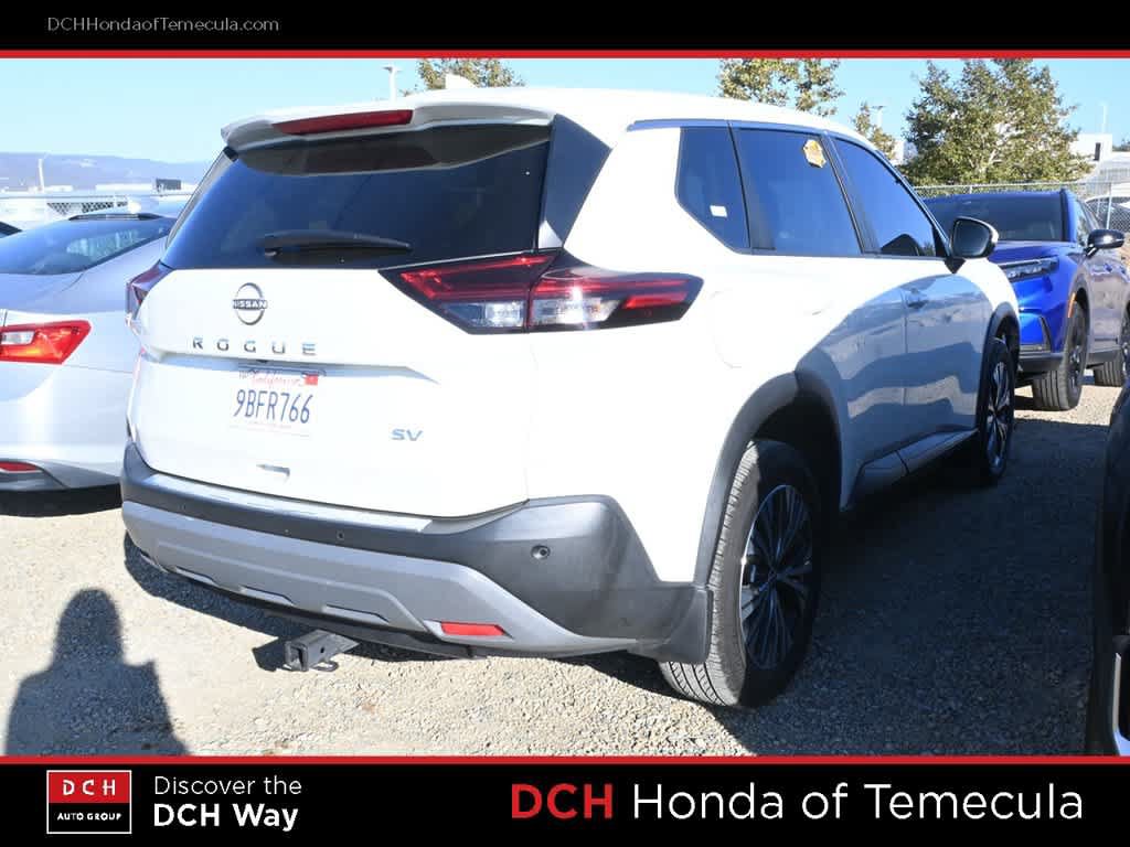 Used 2022 Nissan Rogue SV FWD image 4