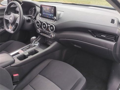 Used 2024 Nissan Sentra SV image 35