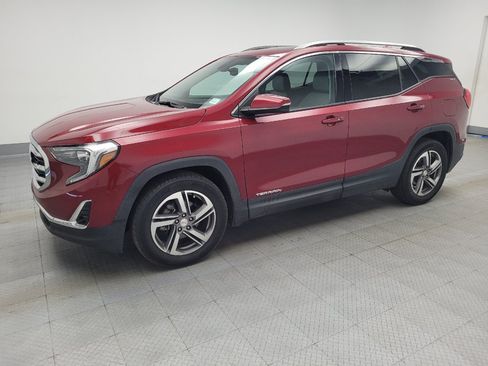 Used 2021 GMC Terrain SLT w/ Infotainment Package II FWD image 2