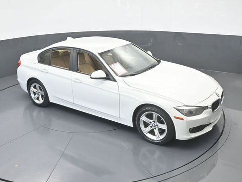 Used 2014 BMW 320i Sedan image 48