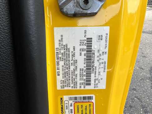 Used 2016 Ford Mustang GT Premium w/ Equipment Group 401A image 44