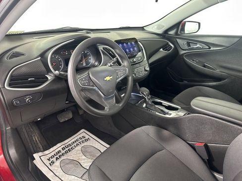 Used 2024 Chevrolet Malibu LT image 21