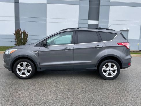 Used 2014 Ford Escape SE w/ Equipment Group 201A image 8