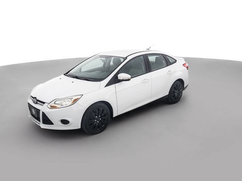 Used 2013 Ford Focus SE FWD image 9