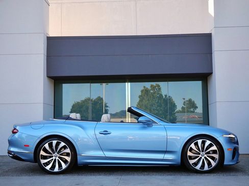 New 2026 Bentley Continental GTC image 5