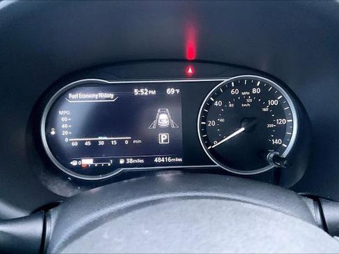 Certified 2020 Nissan Kicks SV image 24