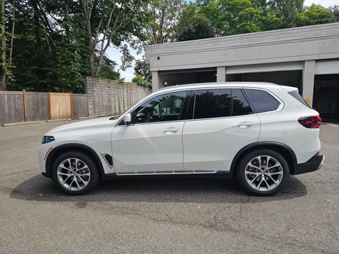 Used 2026 BMW X5 xDrive40i AWD/4WD image 4