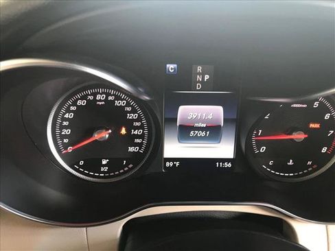 Used 2018 Mercedes-Benz GLC 300 image 9