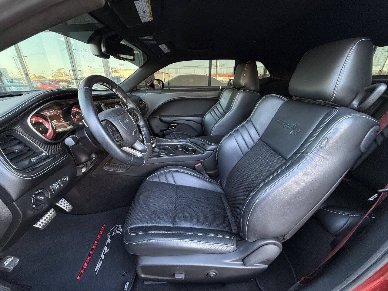 Used 2022 Dodge Challenger SRT Hellcat w/ Plus Package RWD image 11