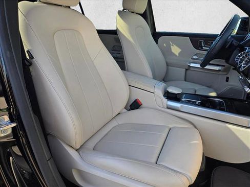 Certified 2023 Mercedes-Benz EQB 250+ EQB 250+ w/ Exclusive Package image 22