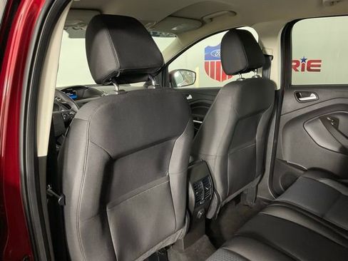 Used 2017 Ford Escape SE image 15