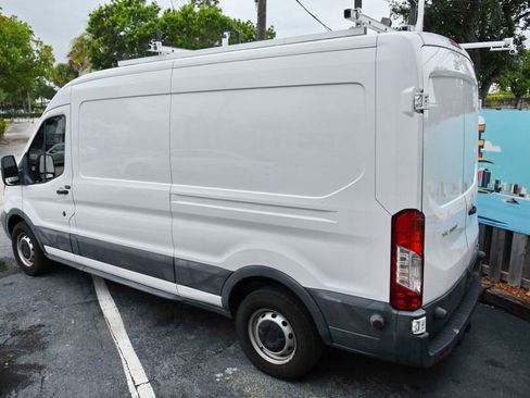 Used 2017 Ford Transit 250 148 Medium Roof RWD image 10