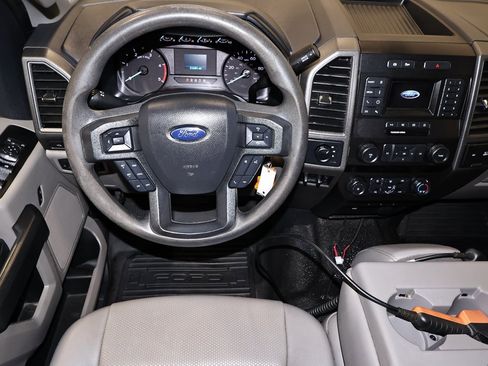 Certified 2022 Ford F550 4x4 SuperCab Super Duty image 21