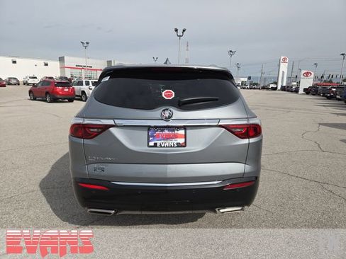 Used 2023 Buick Enclave Essence AWD/4WD image 26
