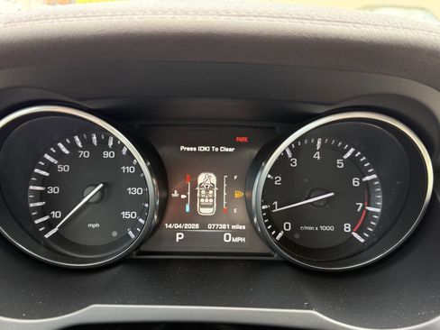 Used 2014 Land Rover Range Rover Evoque Pure Plus image 16