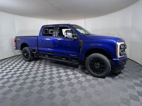 New 2026 Ford F250 Lariat w/ Black Appearance Package AWD/4WD image 1