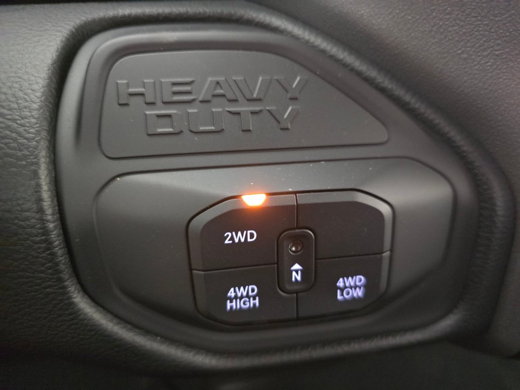 New 2026 RAM 2500 Big Horn AWD/4WD image 29