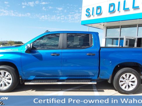 Used 2022 Chevrolet Silverado 1500 Custom image 2