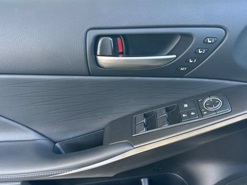 Used 2022 Lexus IS 350 F Sport w/ Navigation Package RWD image 12