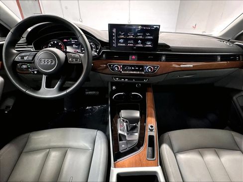 Used 2023 Audi A4 2.0T Premium w/ Convenience Package AWD/4WD image 17