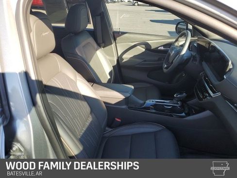 Certified 2024 Buick Envista Avenir image 32