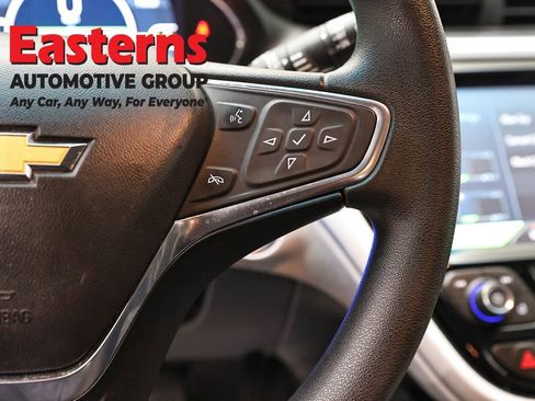 Used 2018 Chevrolet Bolt LT image 16
