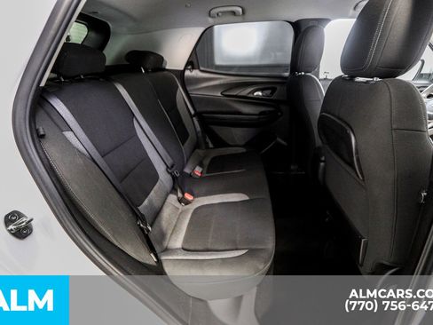 Used 2021 Chevrolet TrailBlazer LT w/ Convenience Package image 21