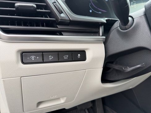 New 2025 Kia Telluride S image 19