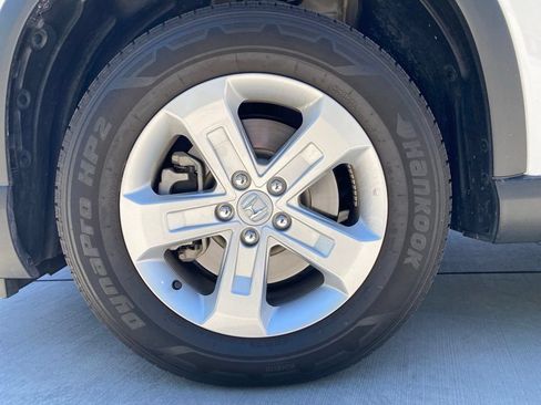 Used 2024 Honda Pilot LX image 7