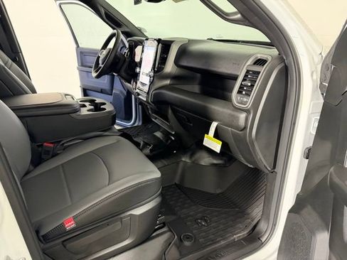New 2026 RAM 2500 Tradesman AWD/4WD image 28