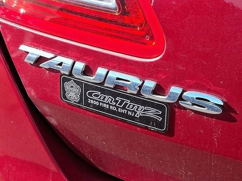 Used 2014 Ford Taurus Limited image 12