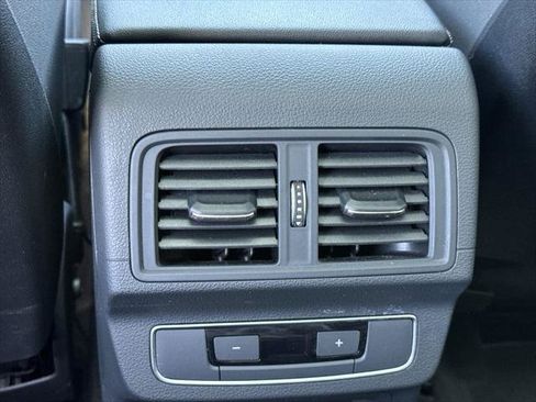 Certified 2023 Audi Q5 e Premium w/ Convenience Package AWD/4WD image 34