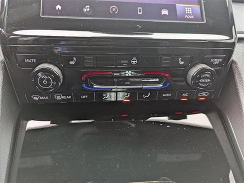 New 2025 Jeep Grand Cherokee Laredo X image 19