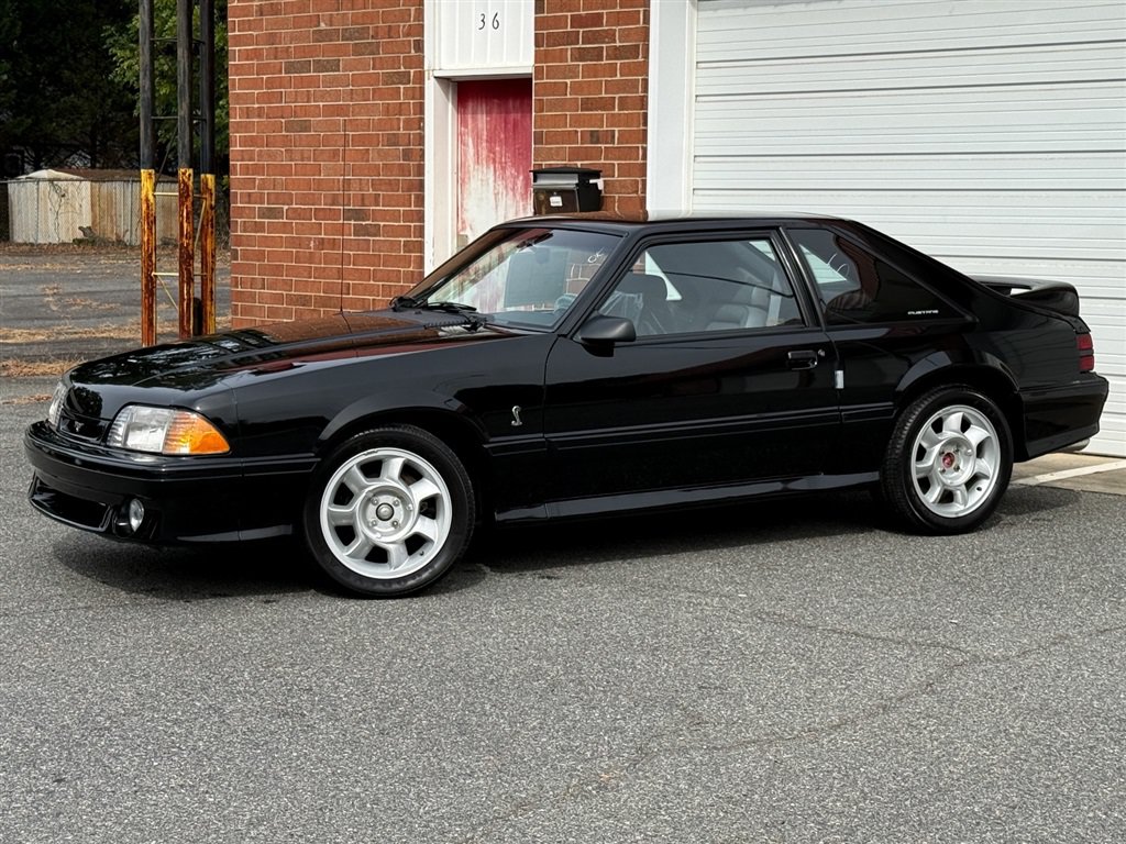 Used 1993 Ford Mustang Cobra RWD image 8