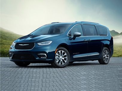Used 2024 Chrysler Pacifica Limited