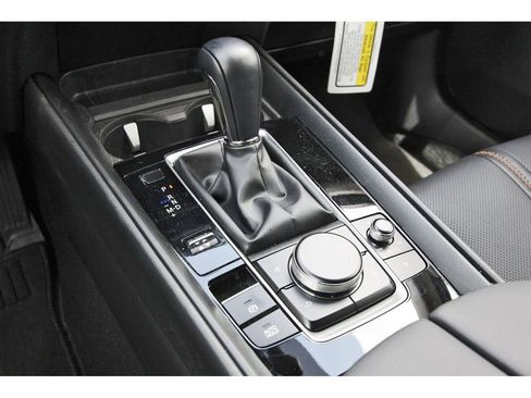 Used 2025 MAZDA CX-50 AWD 2.5 Turbo w/ Weather Package image 28