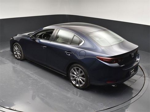 Used 2019 MAZDA MAZDA3 Sedan w/ Select Package image 43