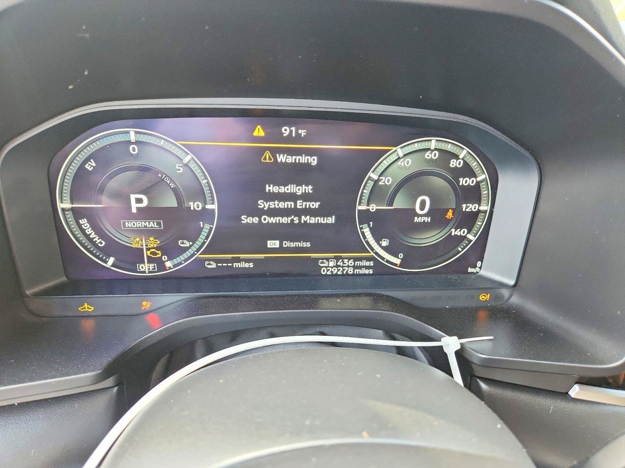 Used 2024 Mitsubishi Outlander 4WD Plug-In Hybrid image 8