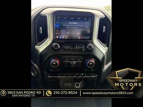 Used 2019 Chevrolet Silverado 1500 LT w/ Texas Edition RWD image 12