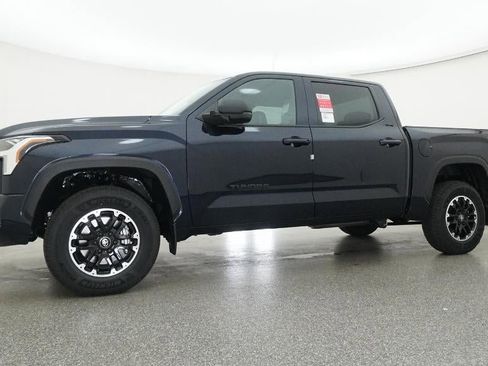New 2026 Toyota Tundra SR5 AWD/4WD image 18