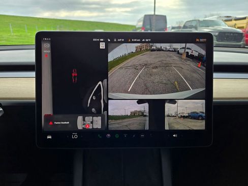 Used 2022 Tesla Model 3 Long Range image 21