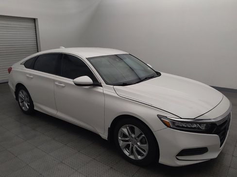 Used 2019 Honda Accord LX image 11