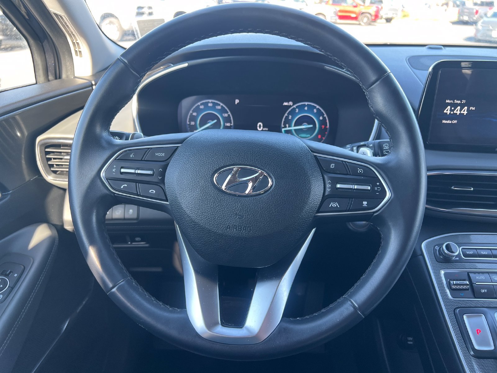 Used 2023 Hyundai Santa Fe SEL w/ Premium Package AWD/4WD image 13