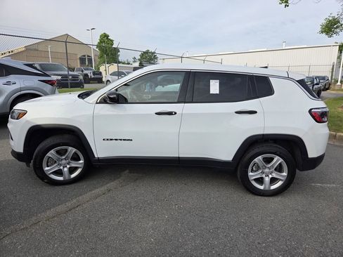 Used 2023 Jeep Compass Sport AWD/4WD image 7