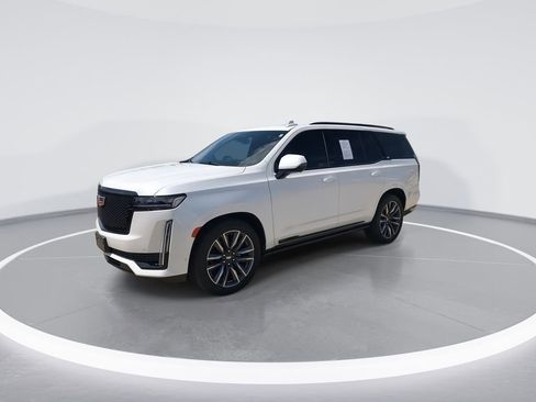 Used 2024 Cadillac Escalade Sport w/ Touring Package AWD/4WD image 4