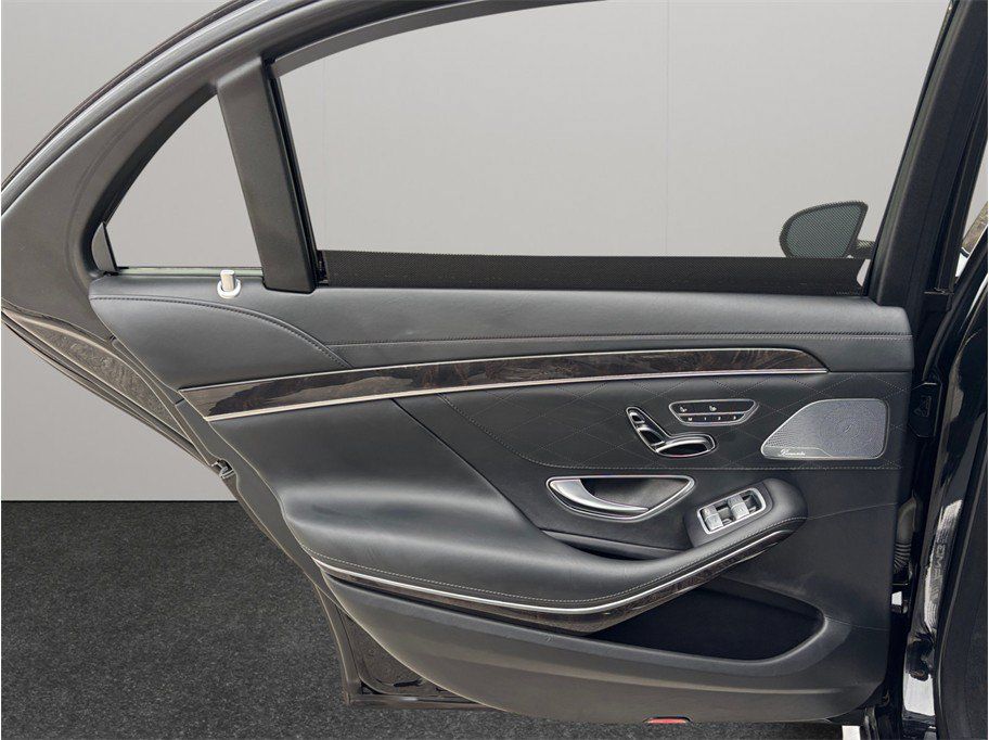 Used 2016 Mercedes-Benz S 63 AMG 4MATIC Sedan image 42