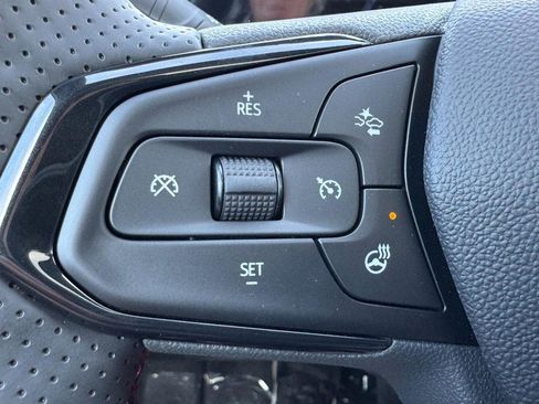 New 2026 Chevrolet Trax RS FWD image 34