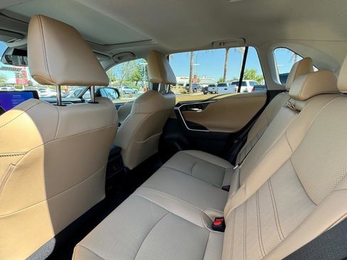 New 2025 Toyota RAV4 Limited image 10